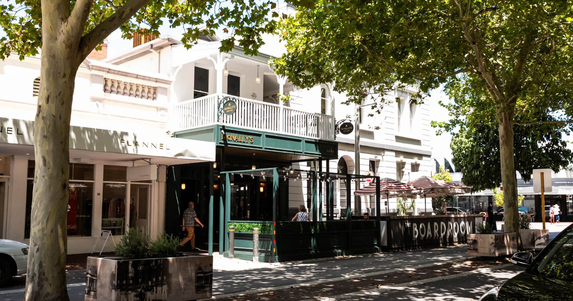 Guinness at McNally's Irish Pub